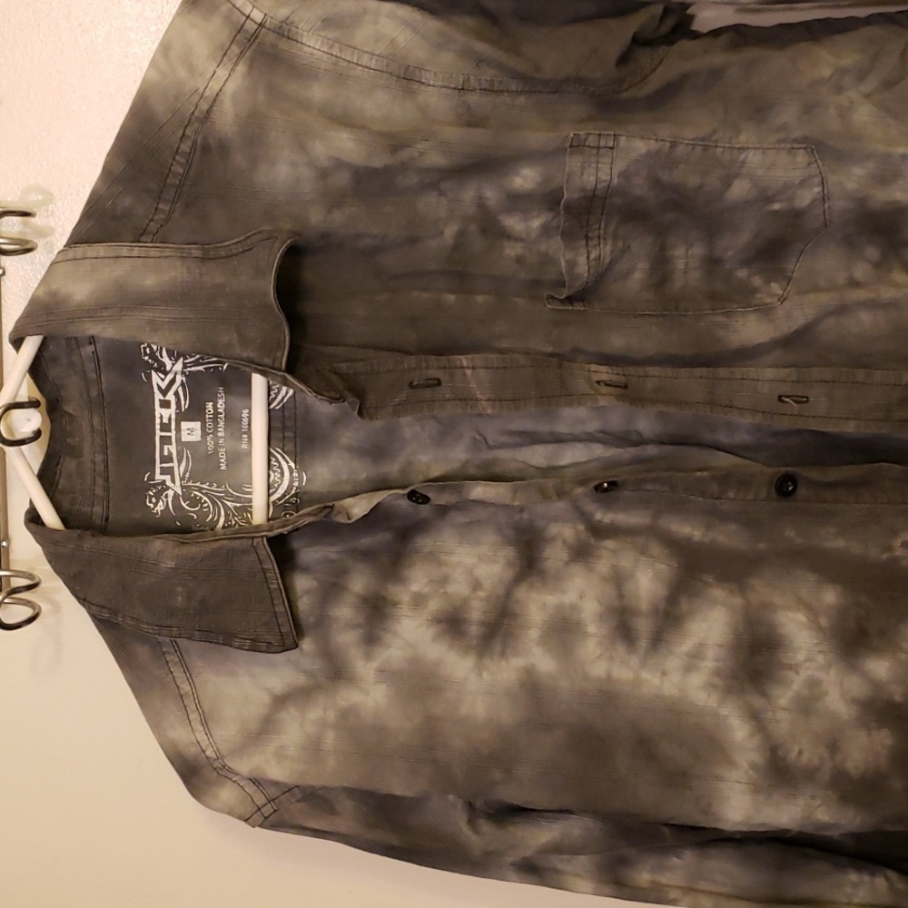 Long sleeve button up
